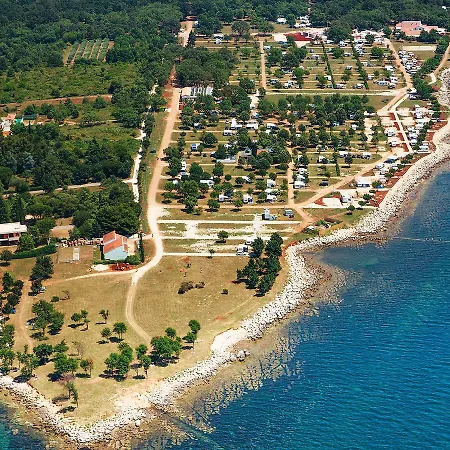Сasa de vacaciones Holiday Camping Park Umag.1 *